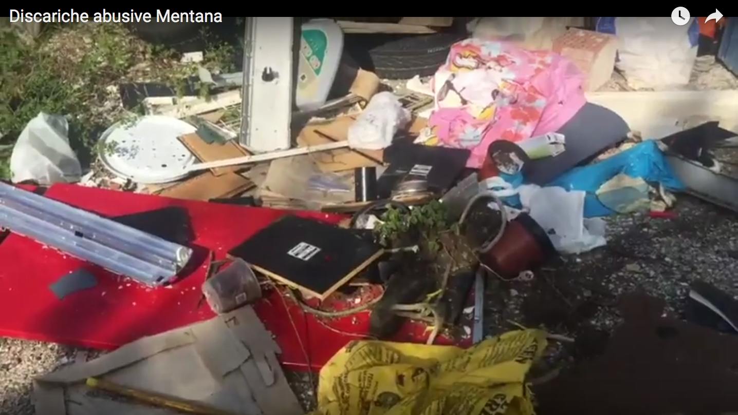 Il video – Eternit, carcasse d’auto e pneumatici nel verde: la Protezione civile a Mentana lancia l’allarme