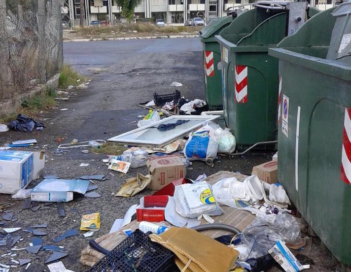 Guidonia, discariche abusive e amianto: il Comune cerca chi bonifica