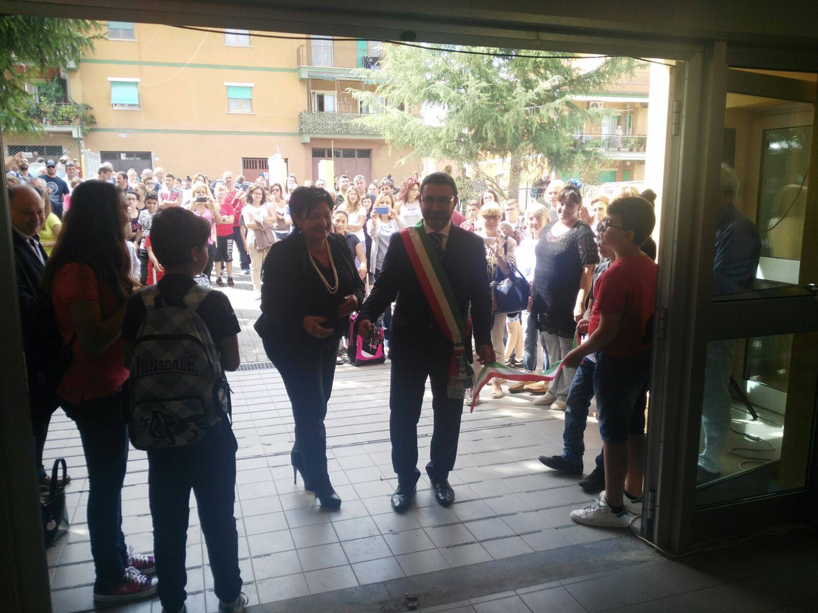 Palombara, inaugurata la scuola Bucciante dopo il restyling