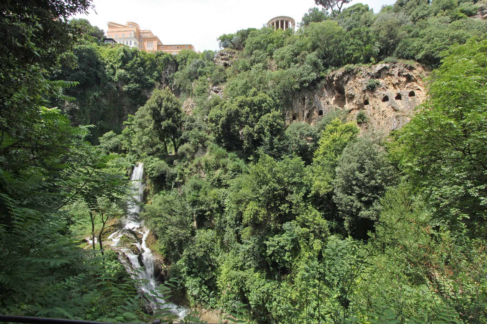 Una Pasquetta speciale a Tivoli: il Fai vi porta al Parco di Villa Gregoriana