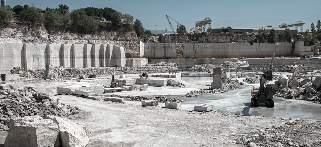 Cave Guidonia, il Pd: “Pronti a tornare in piazza a difesa dei lavoratori”