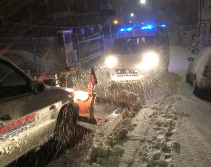 Emergenza neve a Mentana, Fonte Nuova e Monterotondo: interventi, scuole chiuse e polemiche