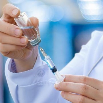 Contagi in discesa, Varone lavora per un nuovo hub vaccinale