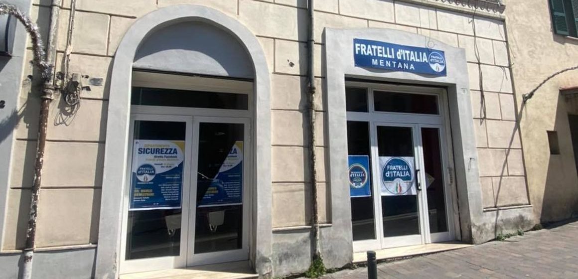 Mentana, danneggiata la sede di Fratelli d’Italia